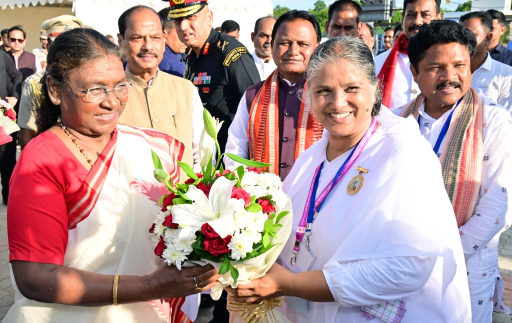 The President of India, Smt Droupadi Murmu inaugurated the Divine Retreat Centre